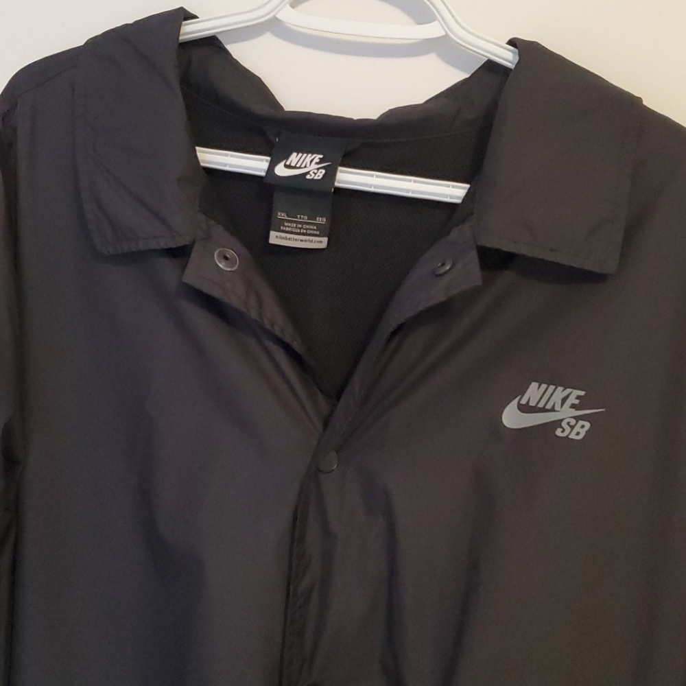 Nike SB Button Up Jacket - Picture 2 of 8